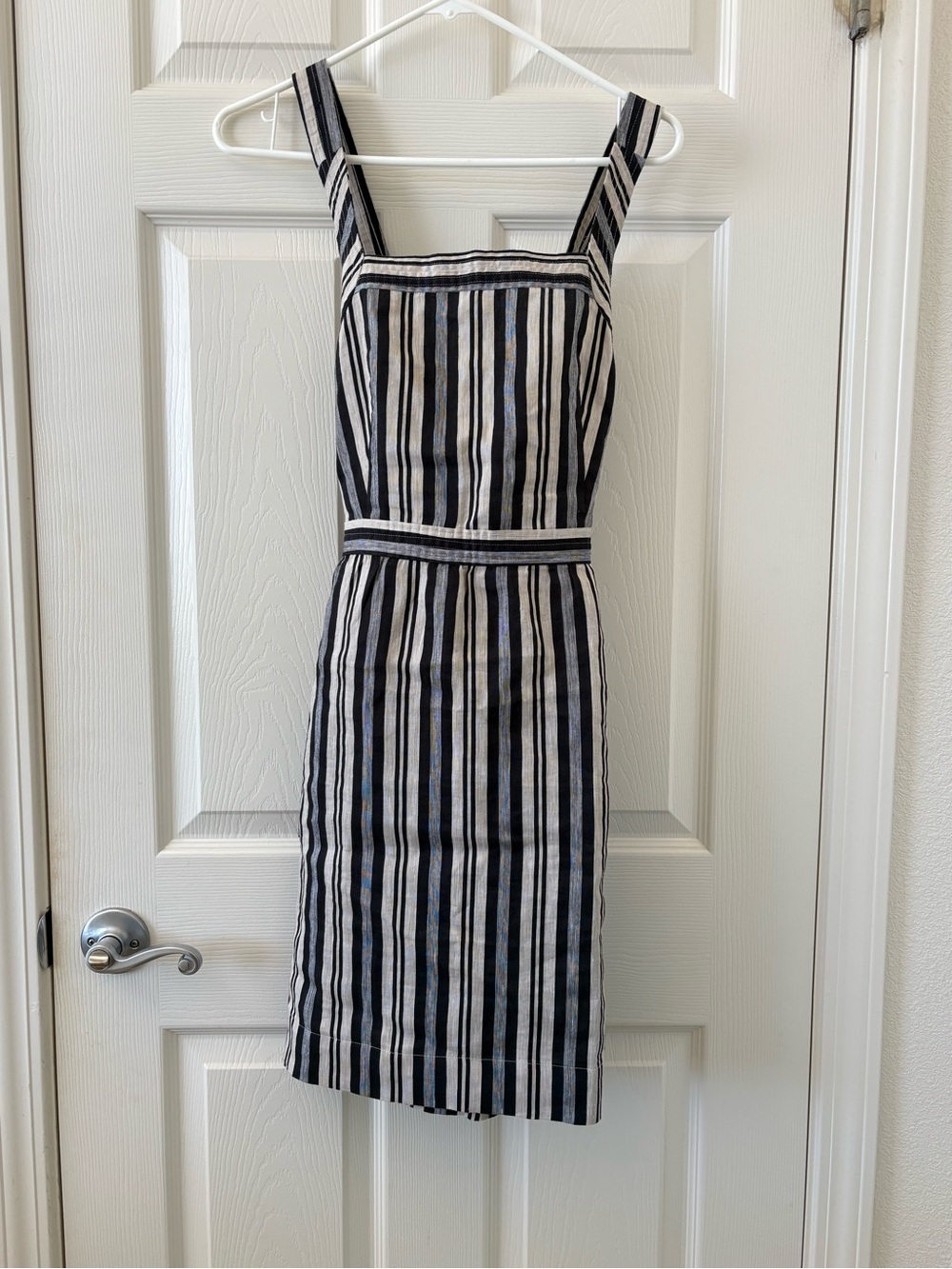 Madewell apron dress in black and grey vertical stripes, size 4 - Picture 2 of 8